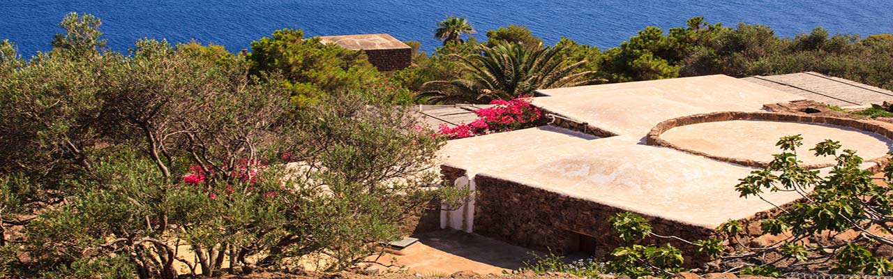 Peculiar Accomodations for your holidays in Italy