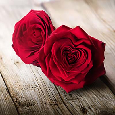 Romantic escape in farmhouse in Italy