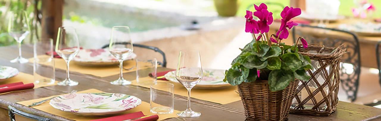 Farmhouse with restaurant in Sicily